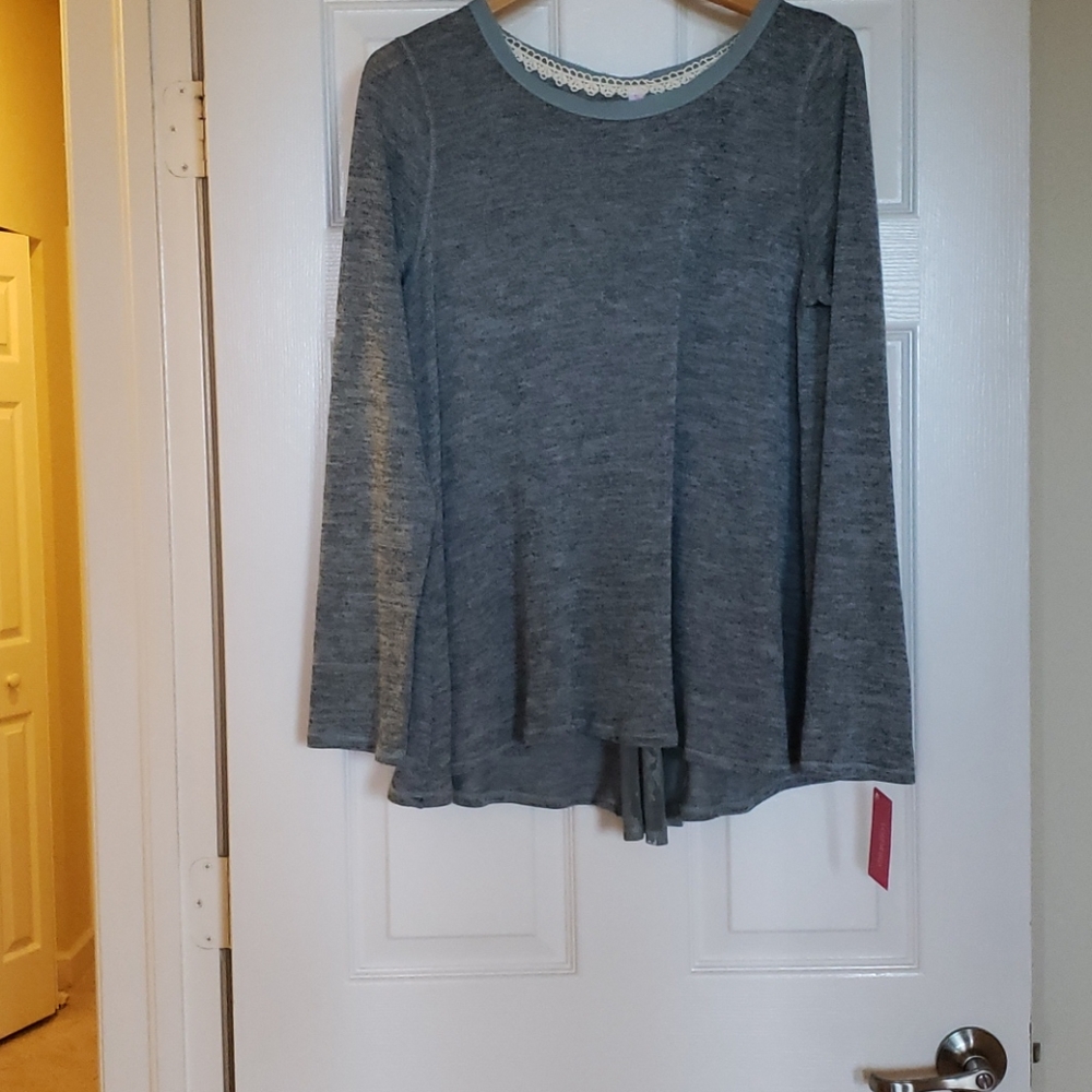 Xhilaration Long Sleeve Tee with Lace Detail Back